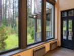 Французское шато с винным гротом
